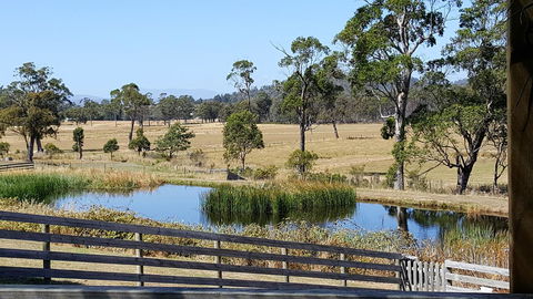 Hazelcreek Cottages - ACT Tourism 2