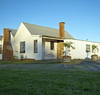 Buttons Cottage - ACT Tourism