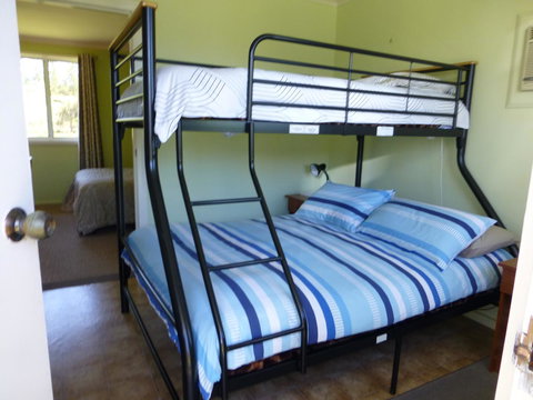 Quamby Pines Chalet - ACT Tourism 29