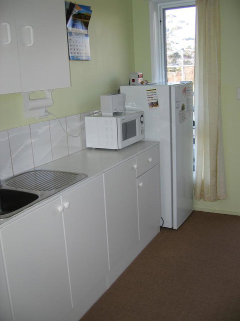 Quamby Pines Chalet - ACT Tourism 3