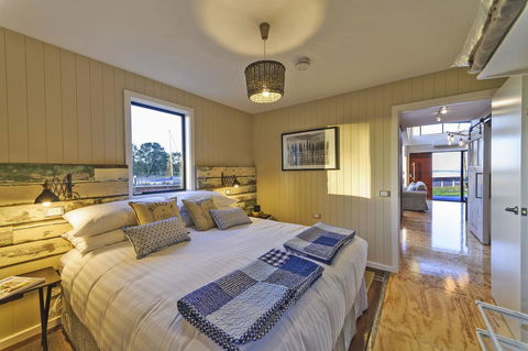 Coastal Pods Wynyard - ACT Tourism 7
