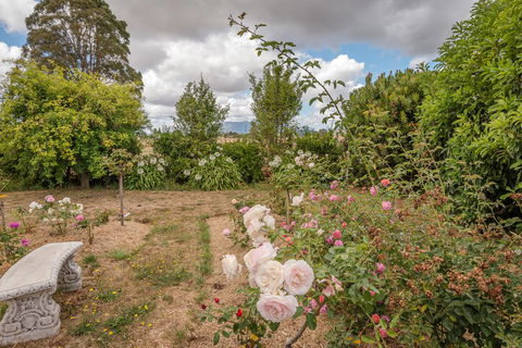 Glencoe Country Bed And Breakfast - ACT Tourism 21