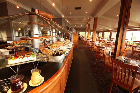 Strahan Village - ACT Tourism 20