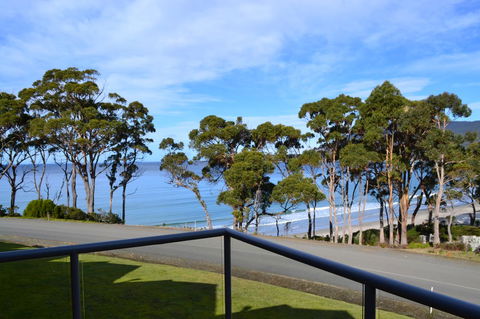 Lufra Hotel And Apartments - ACT Tourism 2