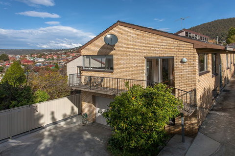 City Lights - ACT Tourism 22