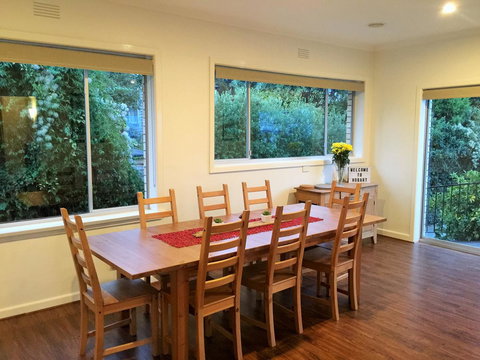 City Lights - ACT Tourism 4