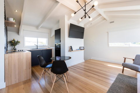 Litora Accommodation - ACT Tourism 10