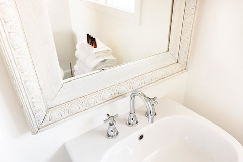 Litora Accommodation - ACT Tourism 13