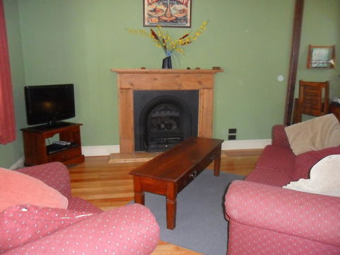 Tramway Cottage - ACT Tourism 5