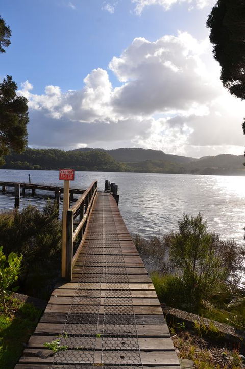 Lettes Hideaway - ACT Tourism 8