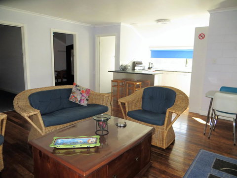 Orford Prosser Holiday Units - ACT Tourism 20