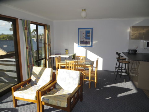 Orford Prosser Holiday Units - ACT Tourism 5