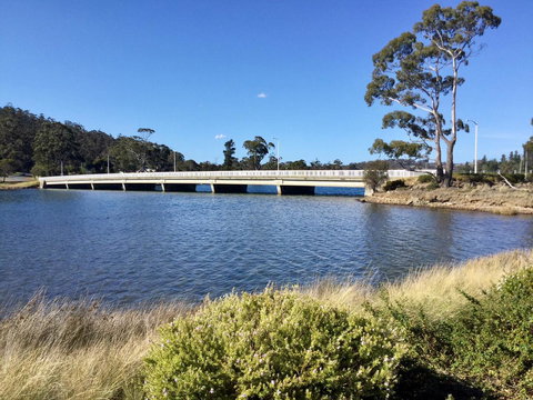 Orford Prosser Holiday Units - ACT Tourism 16