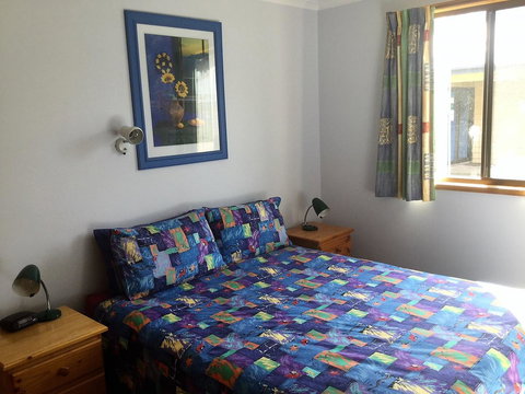 Orford Prosser Holiday Units - ACT Tourism 19