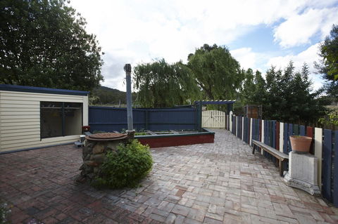 Blue Wren Riverside Cottage - ACT Tourism 11