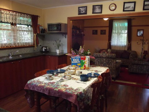 Blue Wren Riverside Cottage - ACT Tourism 19