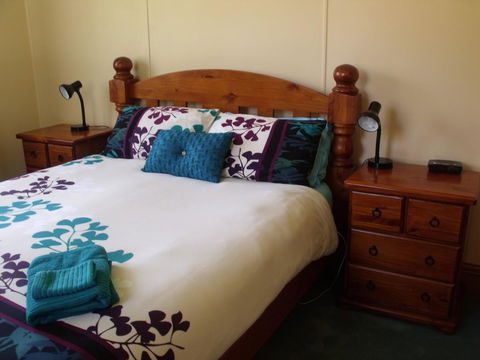 Blue Wren Riverside Cottage - ACT Tourism 22
