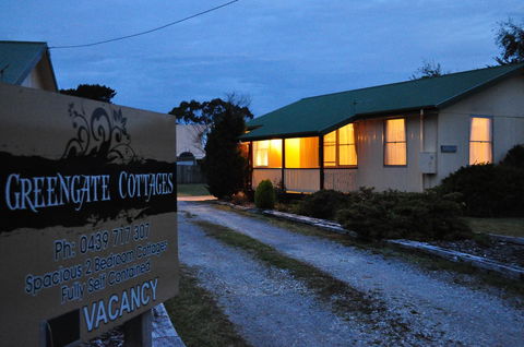 GreenGate Cottages - ACT Tourism 4