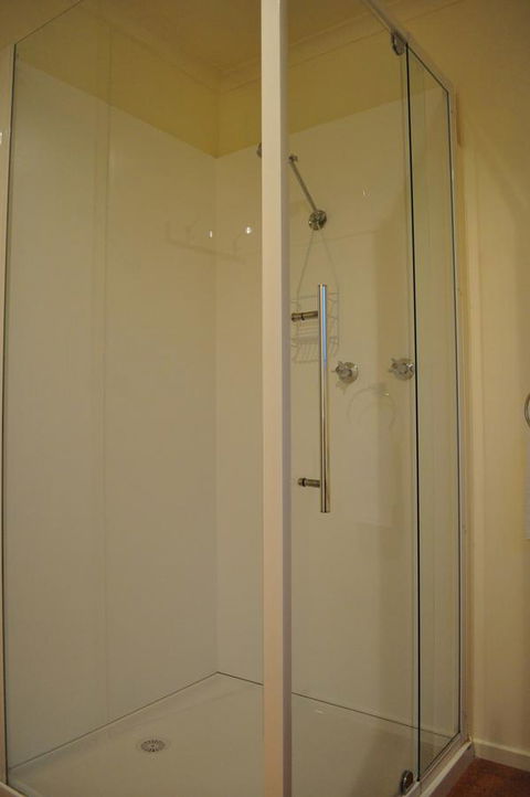 GreenGate Cottages - ACT Tourism 8