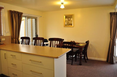 GreenGate Cottages - ACT Tourism 17