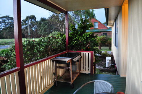 GreenGate Cottages - ACT Tourism 9