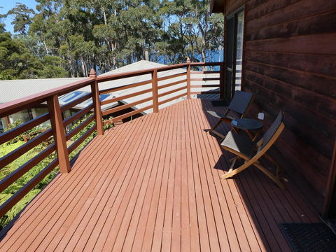 Osprey Lodge & Bungalow - ACT Tourism 21