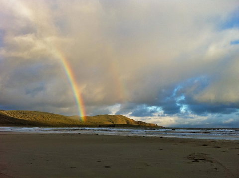 Cloudy Bay Beach House - ACT Tourism 34