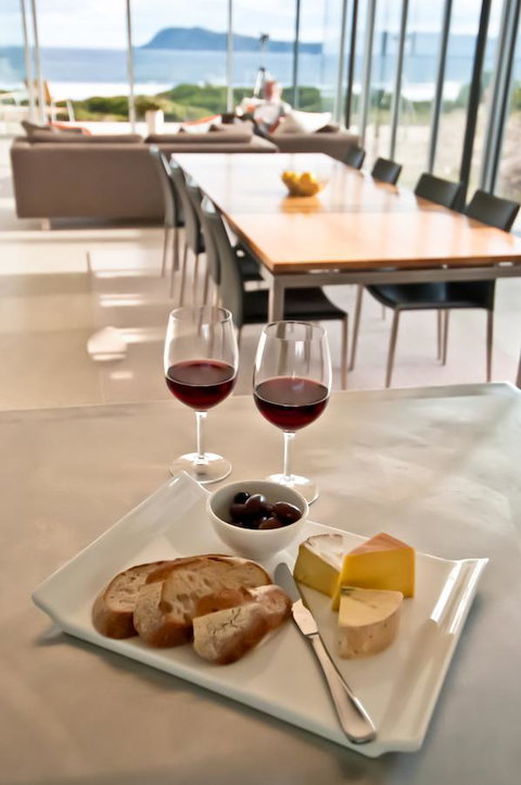 Cloudy Bay Beach House - ACT Tourism 32