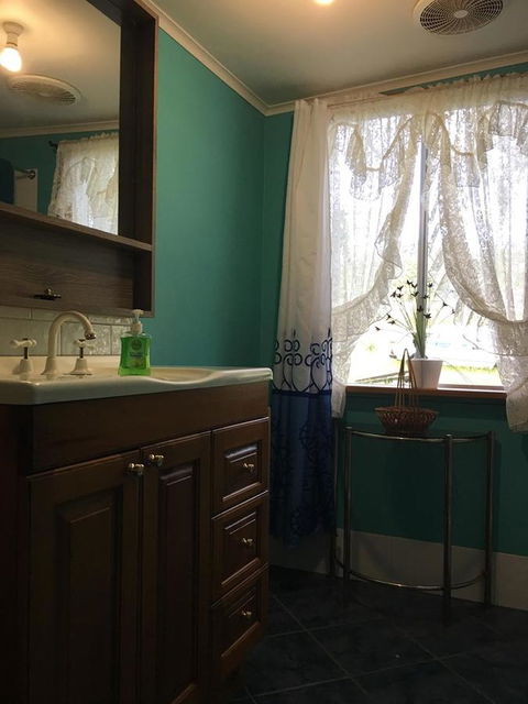 Blue Wren Bungalow - ACT Tourism 7