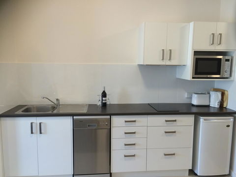 Abel Tasman Airport Motor Inn - ACT Tourism 36
