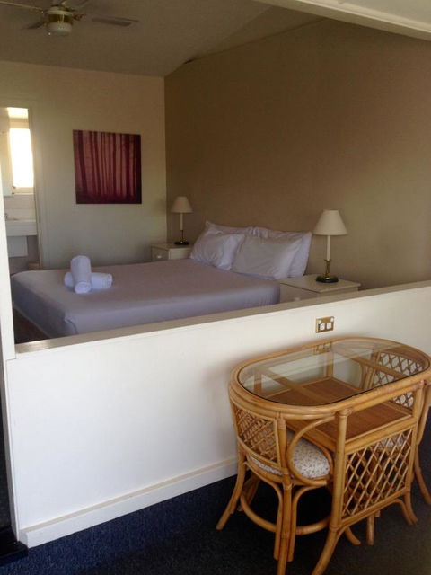 Abel Tasman Airport Motor Inn - ACT Tourism 9