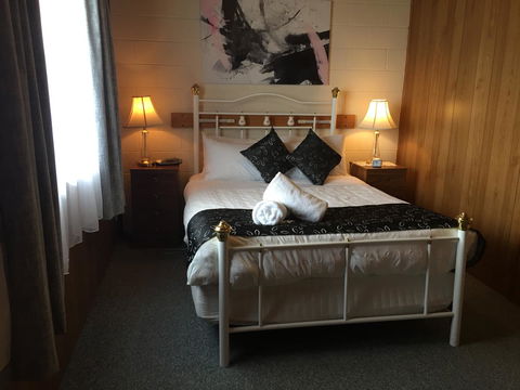 Regatta Point Tavern & Holiday Villas - ACT Tourism 14