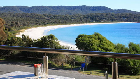 BAY OF FIRES ECO HUT Off Grid Experience At Binalong Bay - ACT Tourism 13