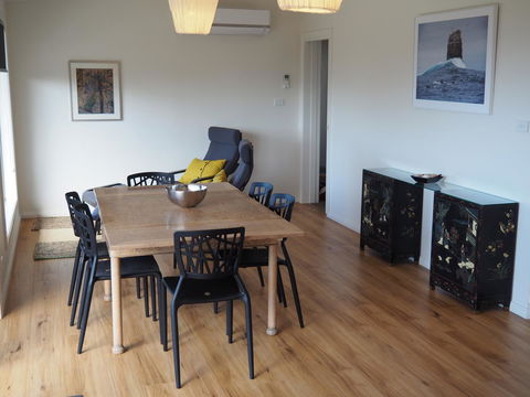 GRANITE BEACH HOUSE @ Bay Of Fires - ACT Tourism 3