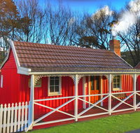 Platypus Playground Riverside Cottage - ACT Tourism