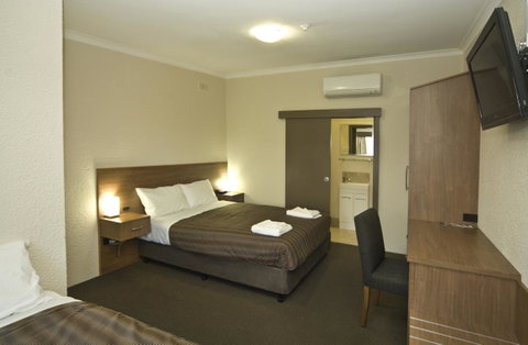 Seabrook Hotel - ACT Tourism 13