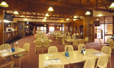 Seabrook Hotel - ACT Tourism 21