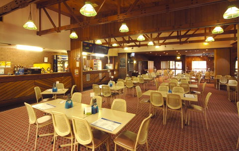 Seabrook Hotel - ACT Tourism 18