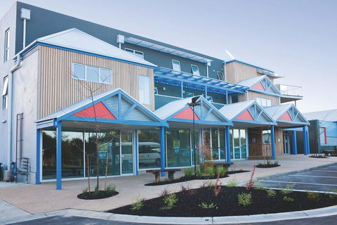 The Island Accommodation - ACT Tourism 26