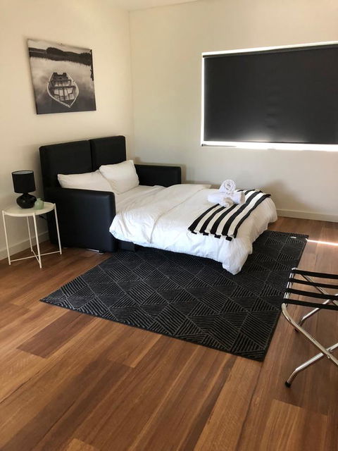 Rosewater Townhouses Dromana - ACT Tourism 2