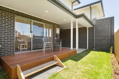 Rosewater Townhouses Dromana - ACT Tourism 13