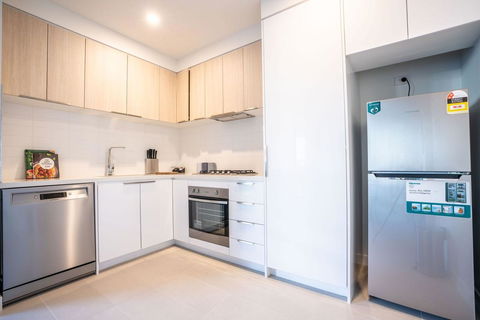 Poplar Apartments - ACT Tourism 24