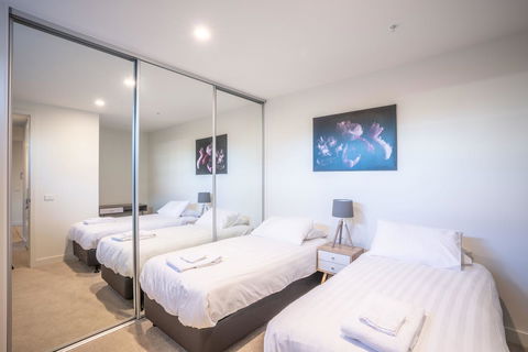 Poplar Apartments - ACT Tourism 27