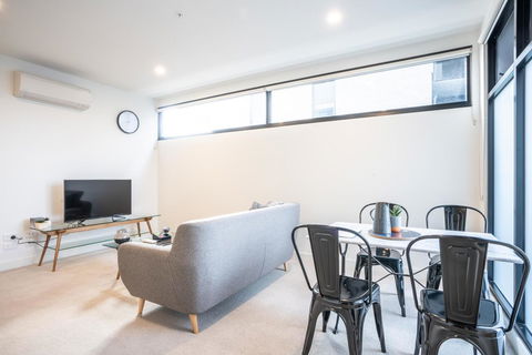 Poplar Apartments - ACT Tourism 15
