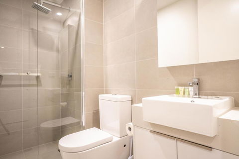 Poplar Apartments - ACT Tourism 11