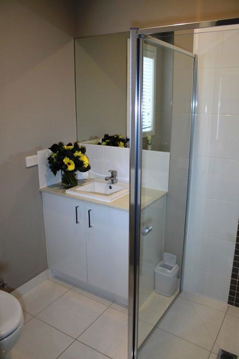 Atarhi Villas - Melbourne - ACT Tourism 9
