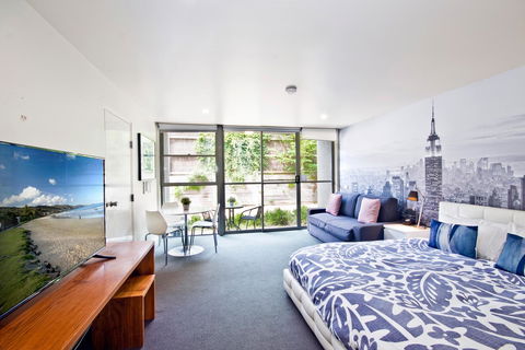 Lorne Bay View Motel - ACT Tourism 43