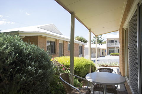 Port Campbell Parkview Motel & Apartments - ACT Tourism 42