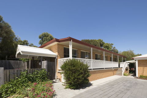 Port Campbell Parkview Motel & Apartments - ACT Tourism 36