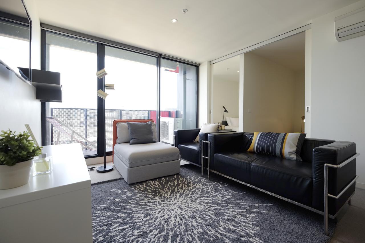 Melbourne VIC ACT Tourism